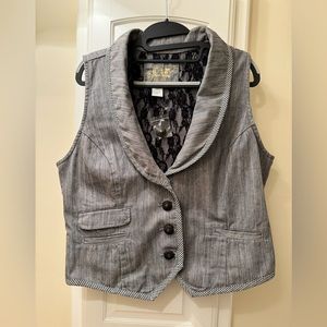 Grey denim vest size L